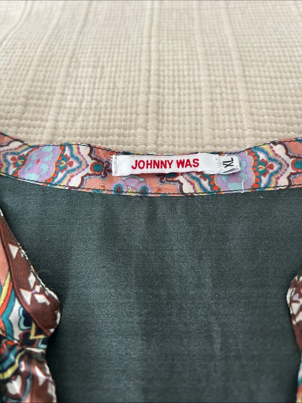 Johnny Was Black Floral V-Neck Tunic Top - Picture 3 of 7